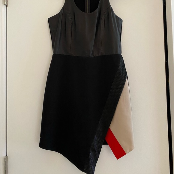 Mason by Michelle Mason Mini Cocktail Dress Size 2 - Picture 3 of 4